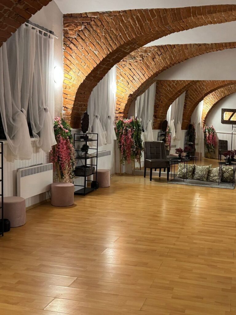 31de93d2-d307-4851-8b60-ac2f17b7ebf0